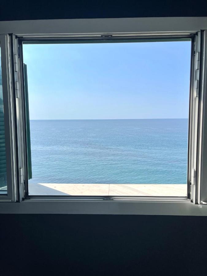 Borgo Prino Lägenhet Imperia Exteriör bild